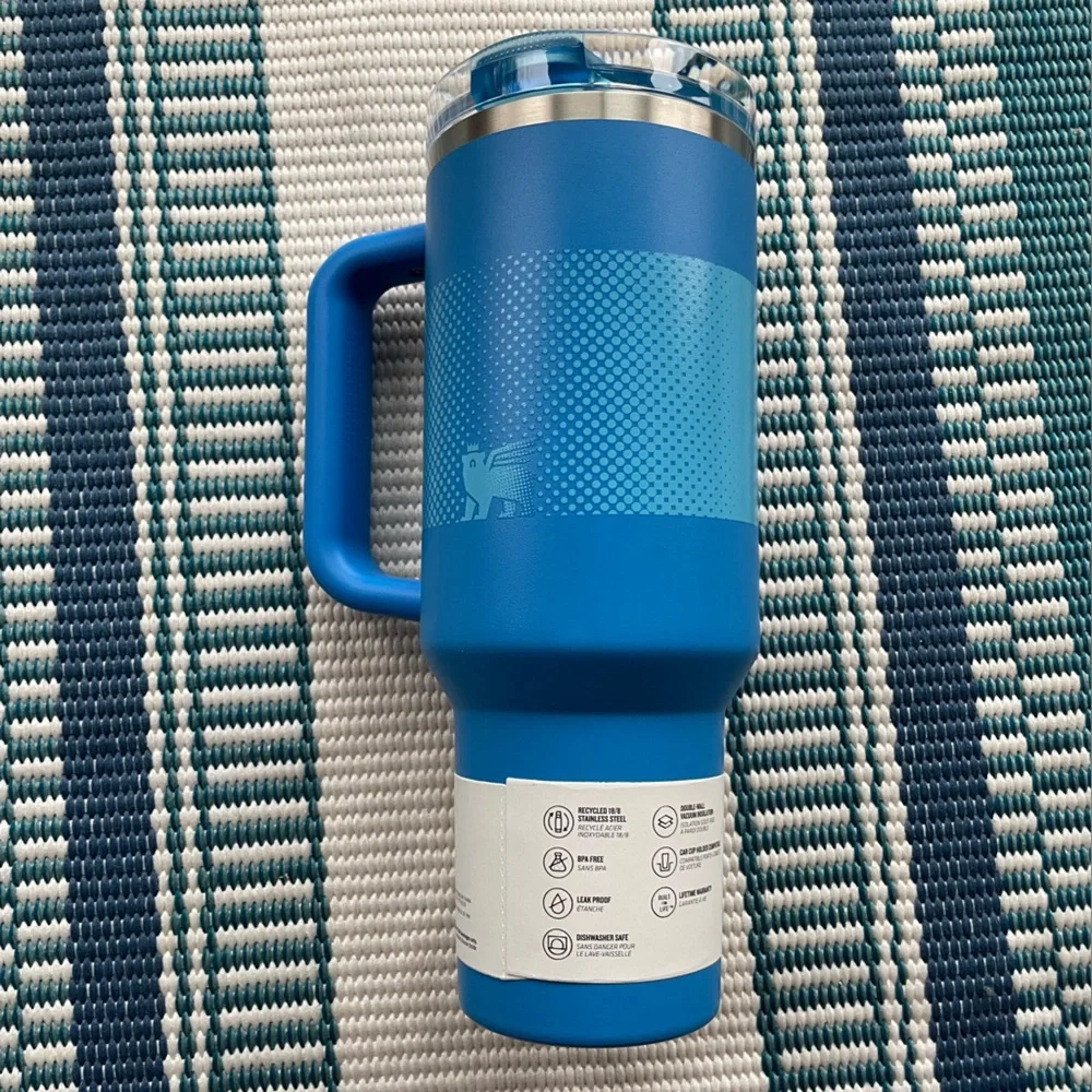 Stanley Azure Fade ProTour Tumbler with Handle and Flip Up Straw 40oz - Picture 2 of 10